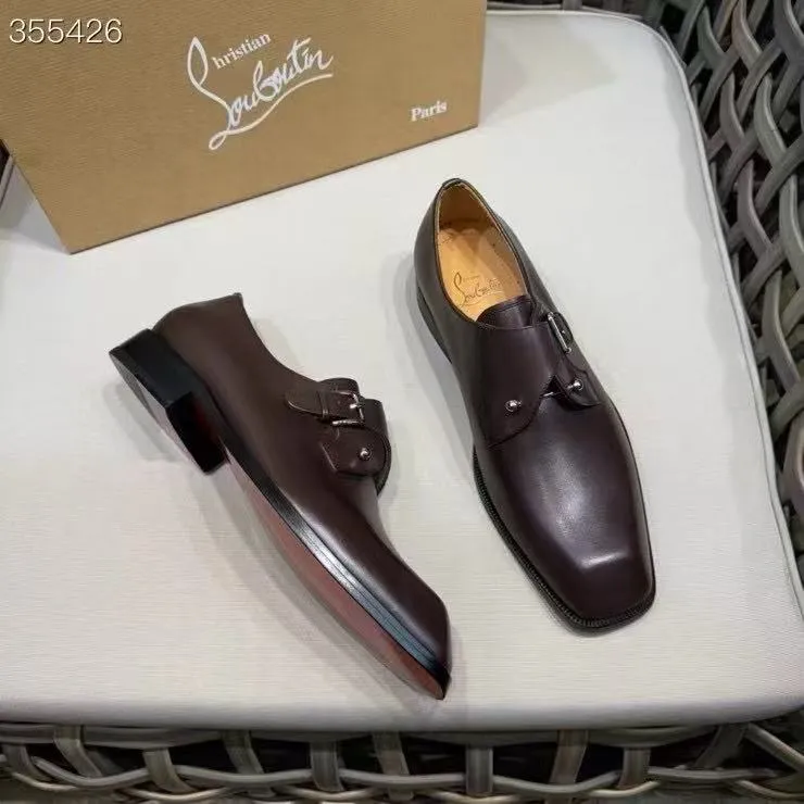 p920💰Men's shoes Christia*.Lobouti*🆑High-end men's business formal leather shoes | Classic red sole shoes | Original imported first-layer cowhide | Iconic rivet decoration | Water-dyed cowhide lining | Italian imported red cowhide outsole | High-end luxury | Perfect interpretation of fashion, sunshine, style, suitable for various occasions Size: 39-44 (customized at 38.45.46)